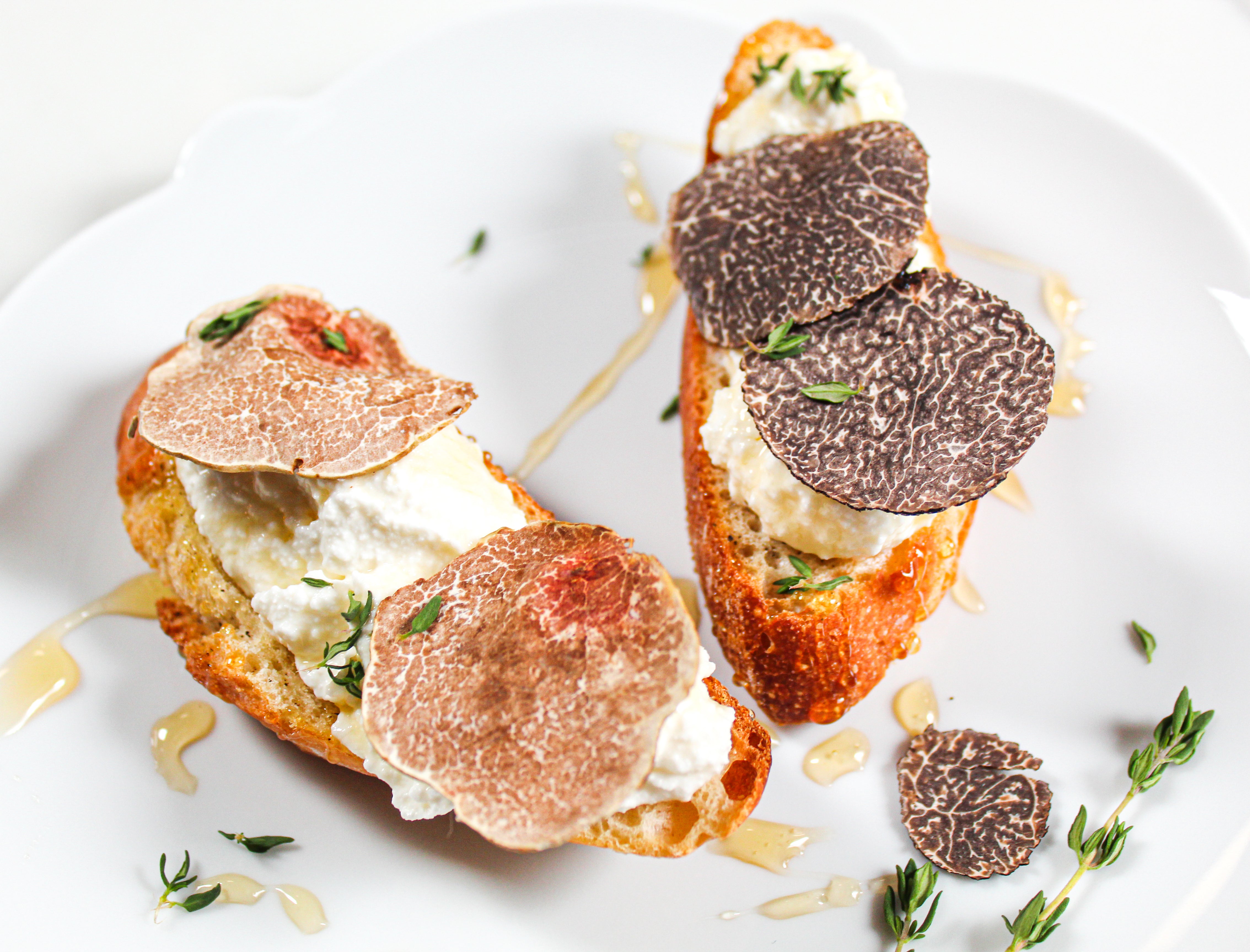 RICOTTA CROSTINI WITH TRUFFLE HONEY