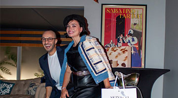 Kacey Musgraves Sipped Hot Chocolate While Celebrating the Chanel N°5 in the Snow Fragrance in NYC 